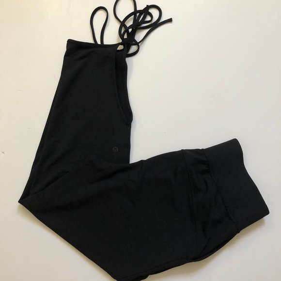 lululemon athletica Pants - Lululemon Black Side tie Crop Jogger size 6